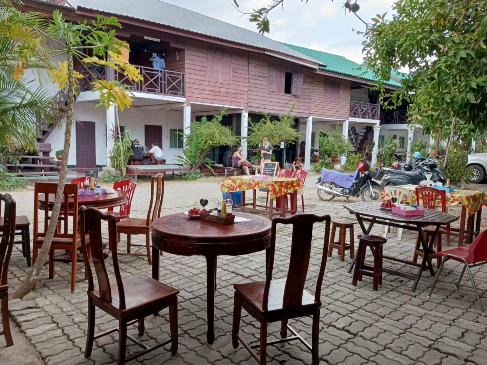 Song Lao Guesthouse Thakhek Exterior photo
