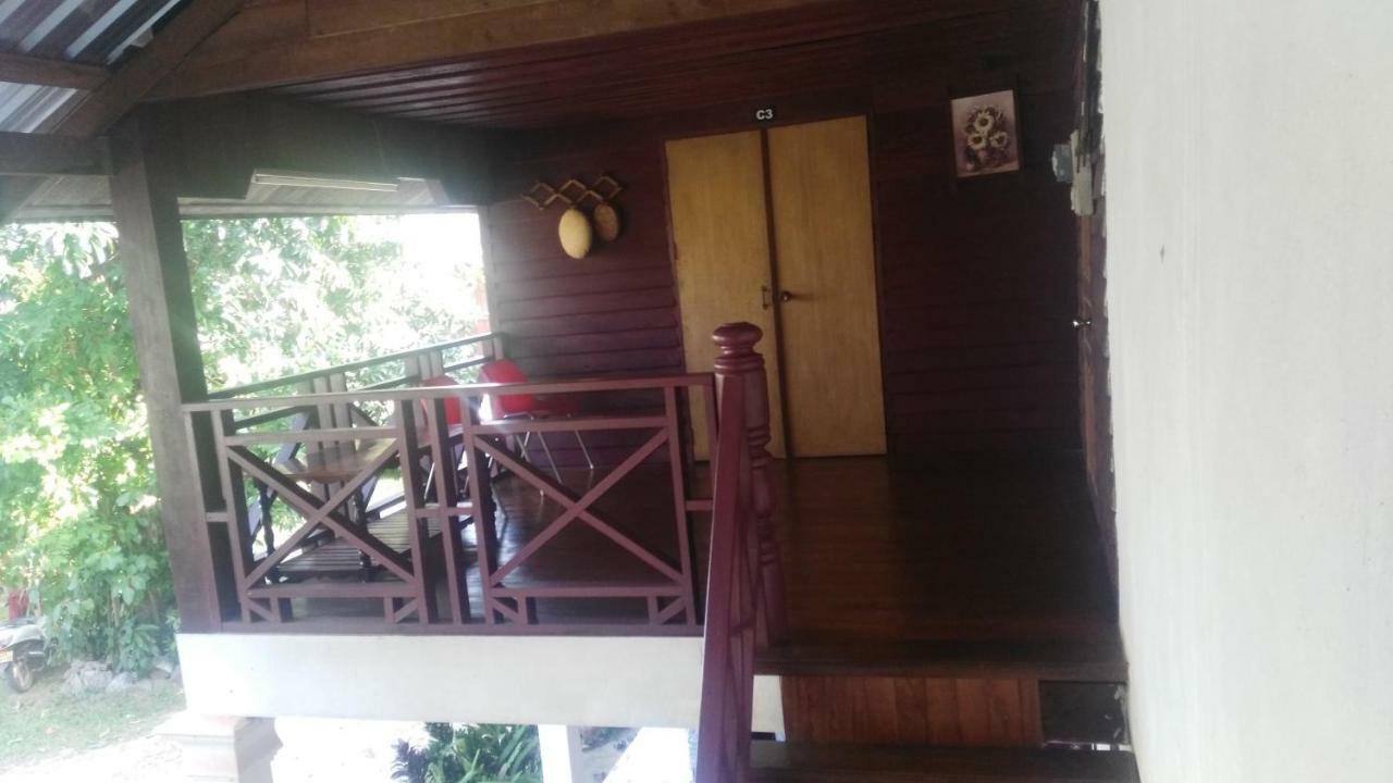 Song Lao Guesthouse Thakhek Exterior photo