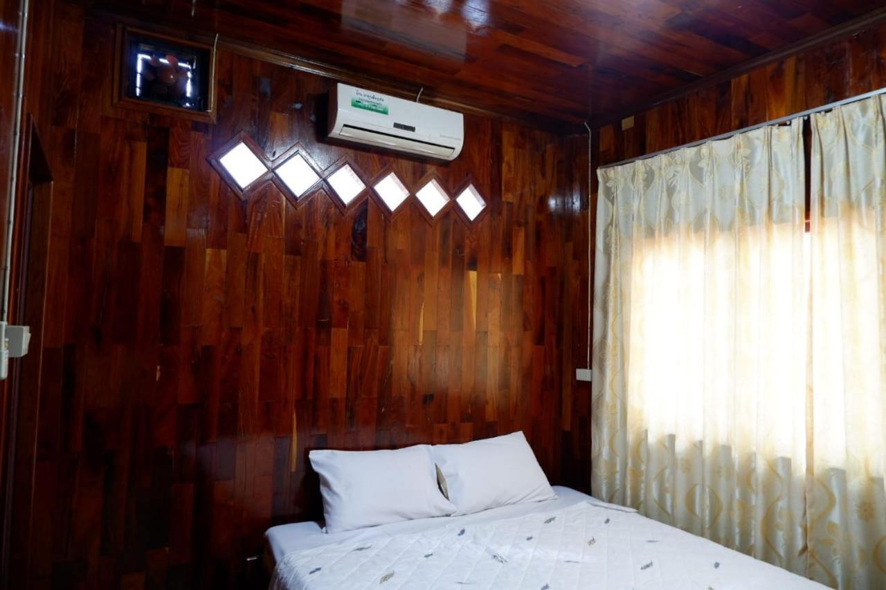 Song Lao Guesthouse Thakhek Exterior photo